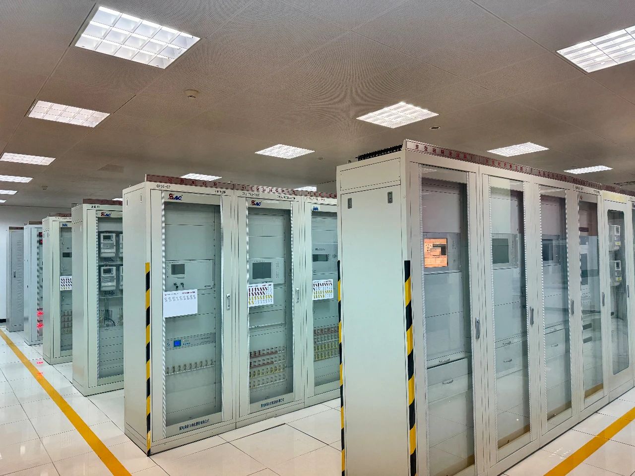 1704262975568105.jpg 04.jpg